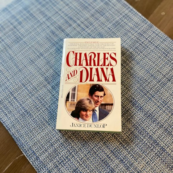 Charles & Diana Paperback by Janice Dunlop (Dell Paperback) - Picture 1 of 16
